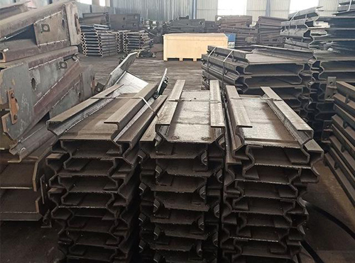 刮板機(jī)中部槽 刮板機(jī)中部槽